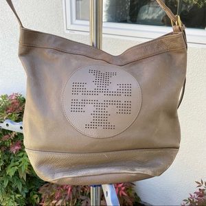 Tory Burch tan beige crossbody bucket bag